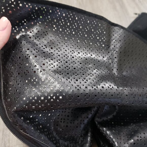 Oscar De La Renta Dafodil Suede Knee High Boots - Picture 9 of 11